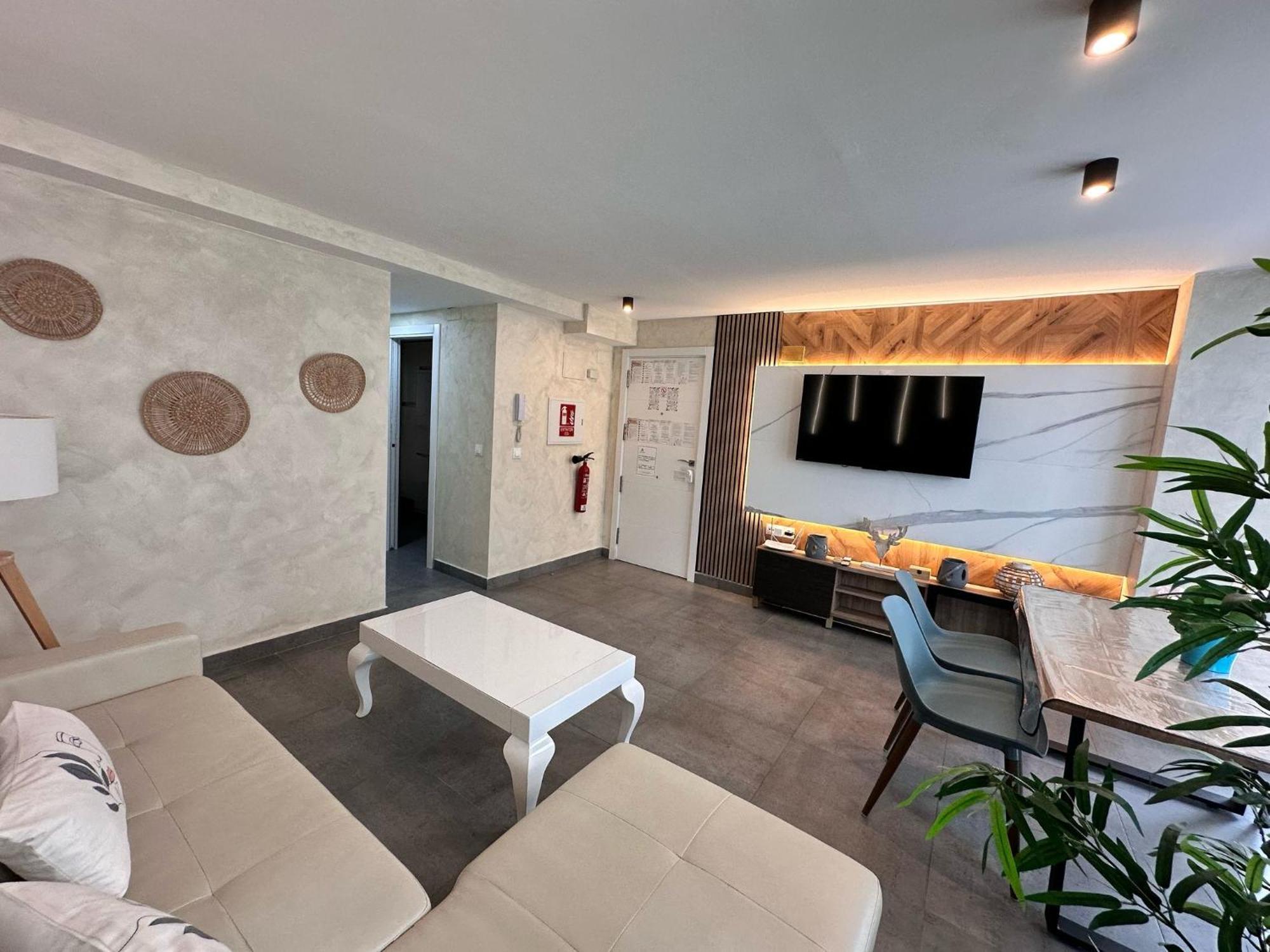 Playa Carihuela Apartamentos El Carmen Torremolinos Esterno foto